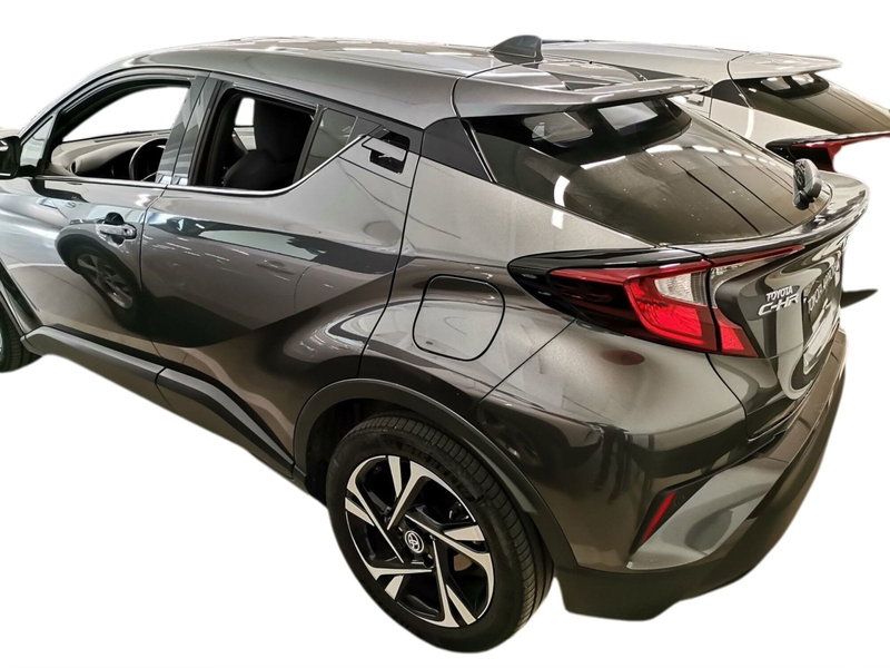 Toyota Toyota C-HR usata a Salerno (4)