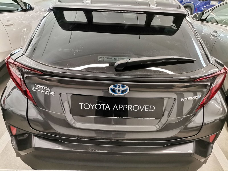 Toyota Toyota C-HR usata a Salerno (5)