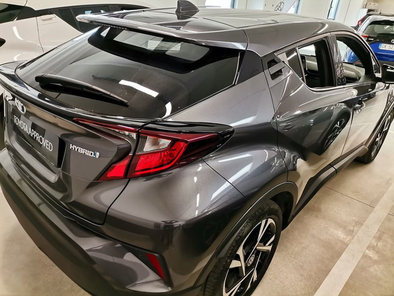 Toyota Toyota C-HR usata a Salerno (6)