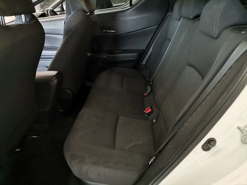 Toyota Toyota C-HR usata a Salerno (8)