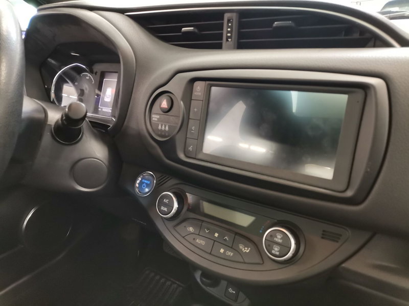 Toyota Yaris usata a Salerno (10)