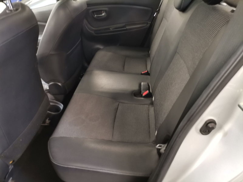 Toyota Yaris usata a Salerno (8)