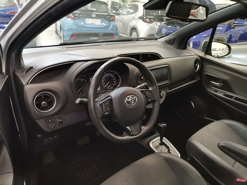 Toyota Yaris usata a Salerno (9)