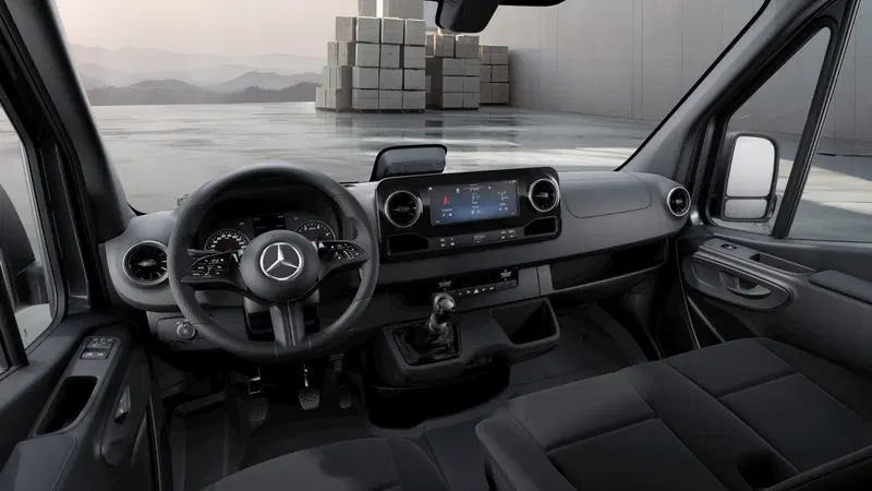Mercedes-Benz Sprinter nuova a Milano (6)