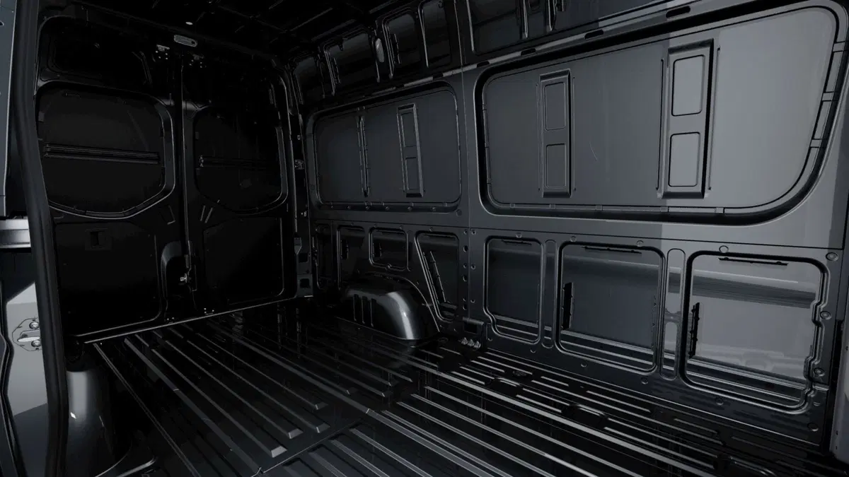 Mercedes-Benz Sprinter nuova a Milano (8)