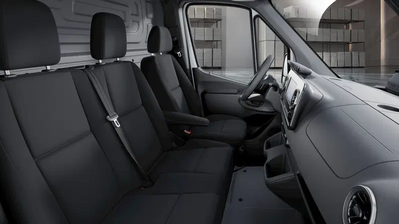 Mercedes-Benz Sprinter nuova a Milano (6)