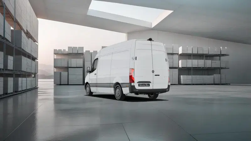 Mercedes-Benz Sprinter nuova a Milano (8)