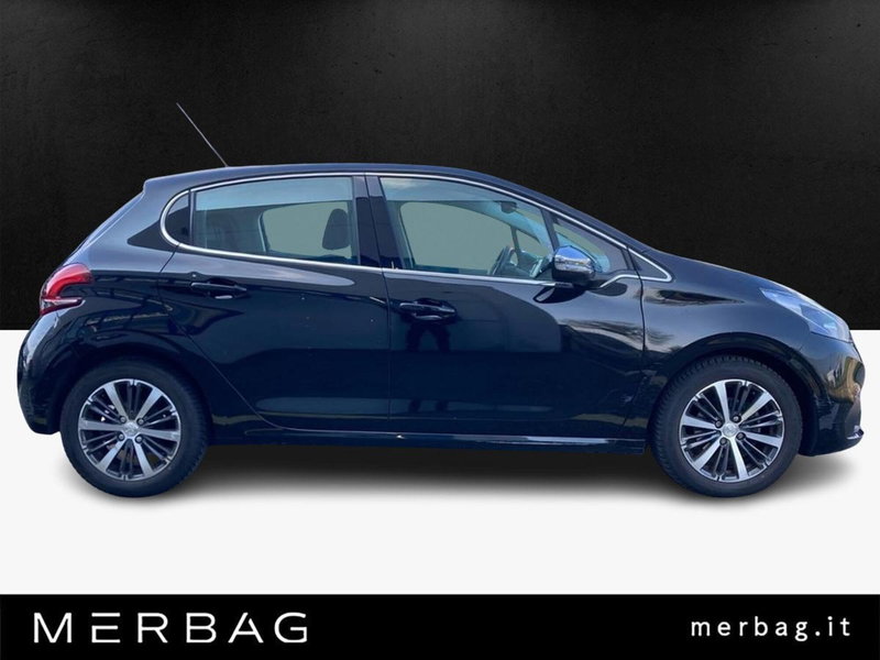 Peugeot 208 usata a Milano (5)