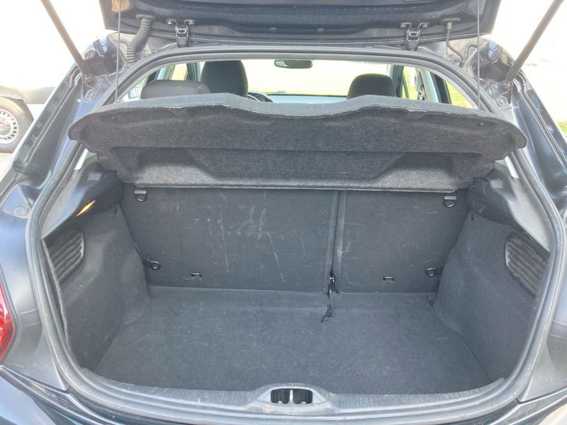 Peugeot 208 usata a Milano (8)