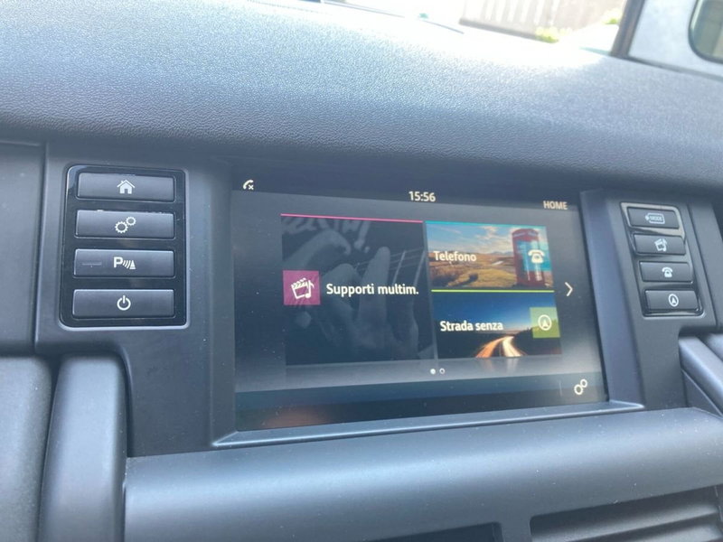 Land Rover Discovery Sport usata a Milano (12)