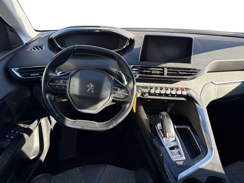 Peugeot 5008 usata a Milano (9)