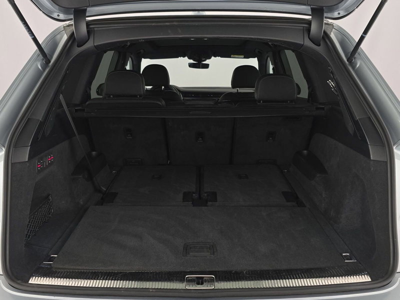 Audi Q7 usata a Alessandria (9)