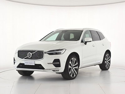 Volvo XC60 B4 (d) AWD automatico Ultimate Dark del 2022 usata a Borgo San Dalmazzo