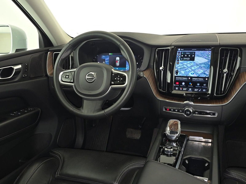 Volvo XC60 usata a Cuneo (10)