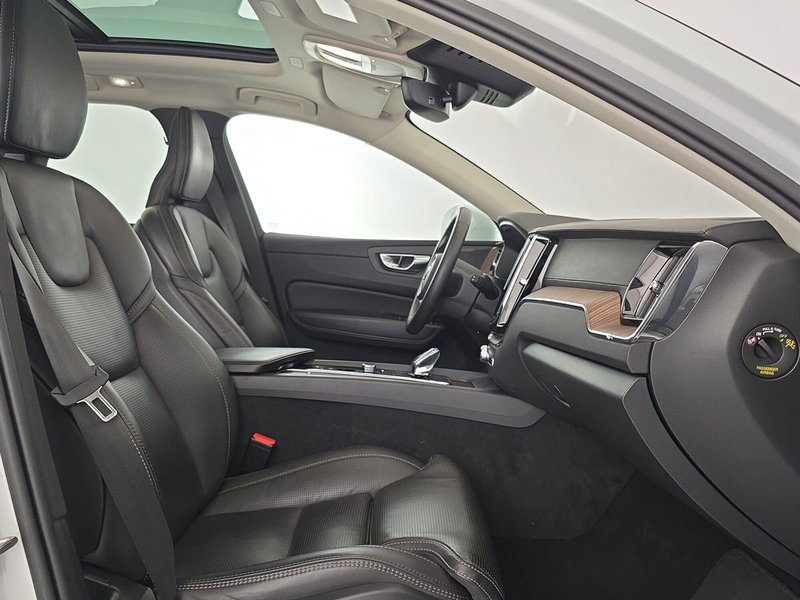 Volvo XC60 usata a Cuneo (13)