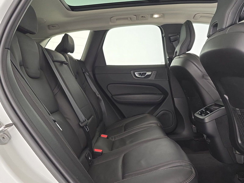 Volvo XC60 usata a Cuneo (14)