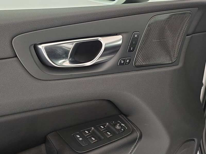 Volvo XC60 usata a Cuneo (18)