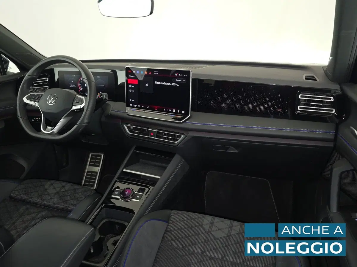 Volkswagen Tiguan usata a Asti (12)