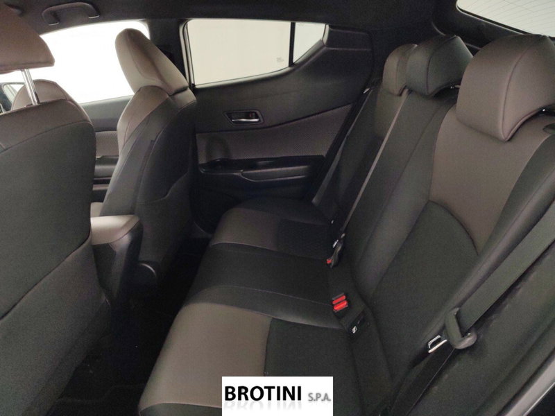 Toyota Toyota C-HR usata a Massa-Carrara (10)