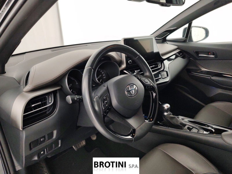 Toyota Toyota C-HR usata a Massa-Carrara (8)