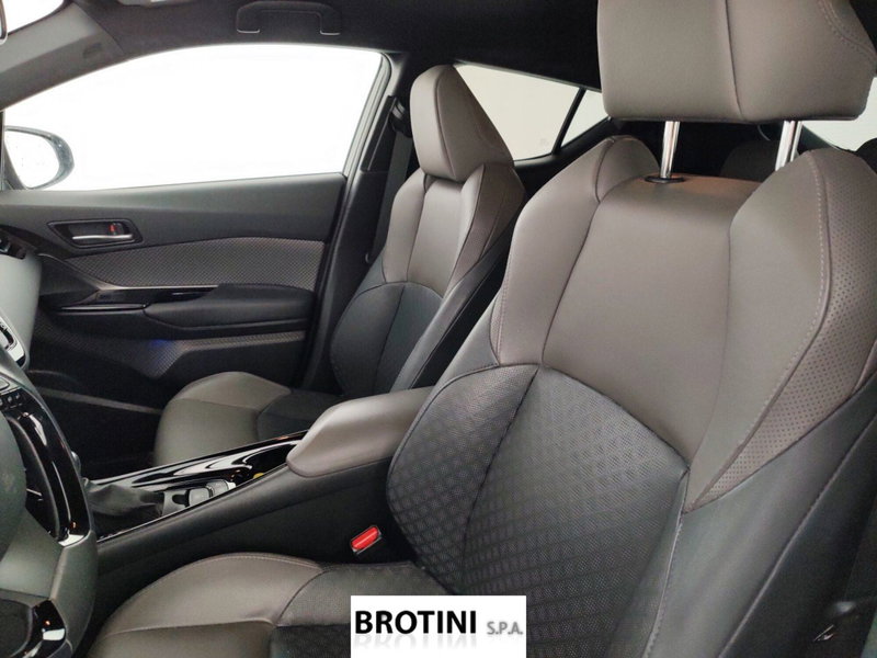 Toyota Toyota C-HR usata a Massa-Carrara (9)