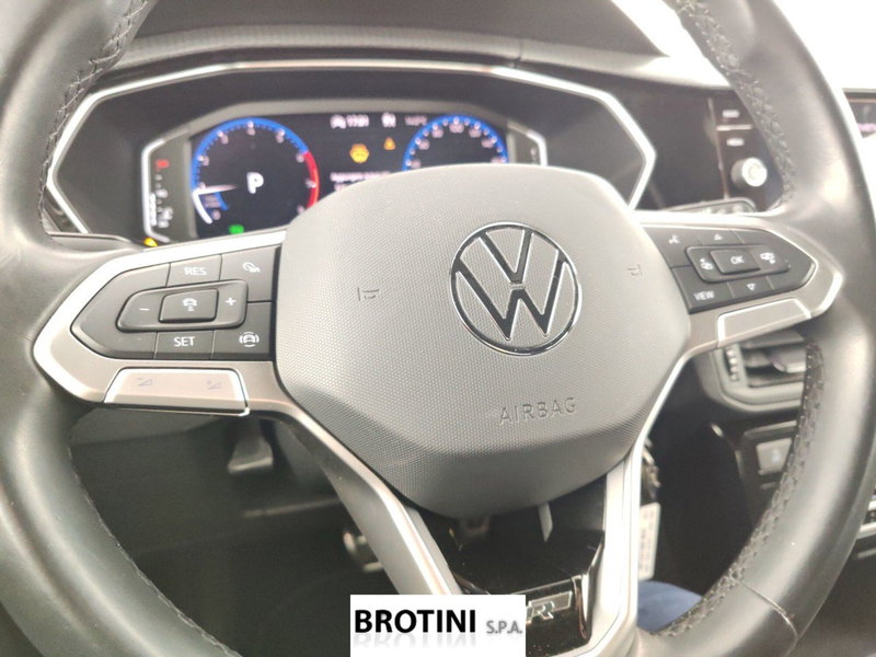 Volkswagen T-Cross usata a Massa-Carrara (12)