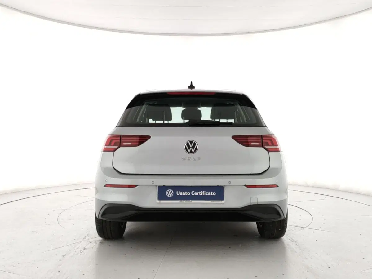 Volkswagen Golf usata a Napoli (4)