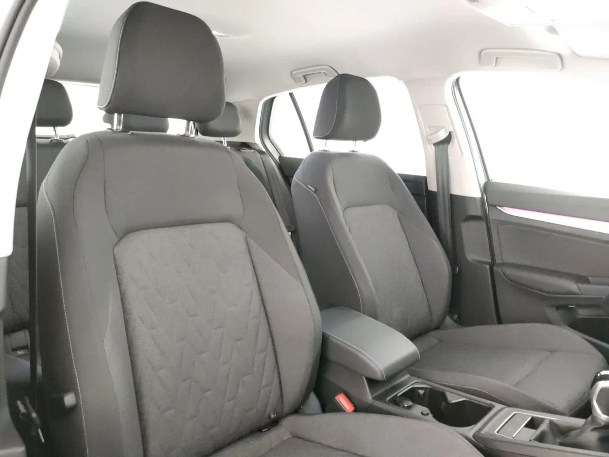 Volkswagen Golf usata a Napoli (8)