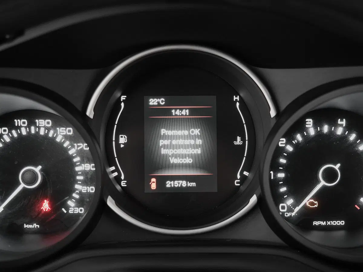 Fiat 500L usata a Prato (13)