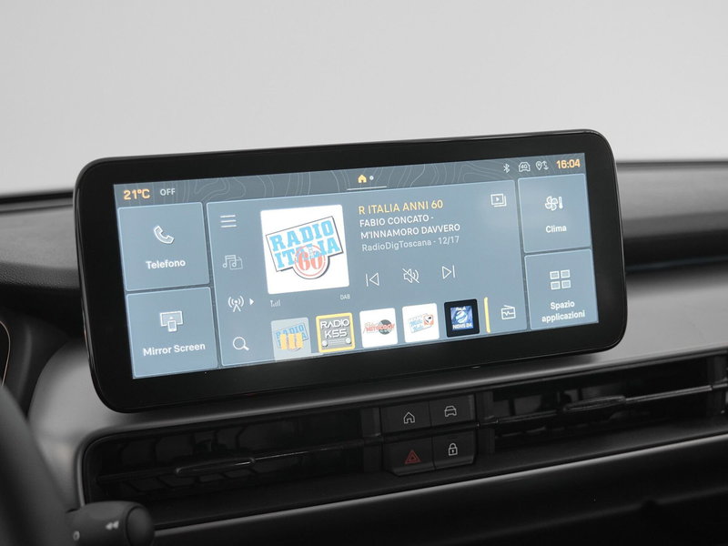 Jeep Avenger usata a Prato (16)