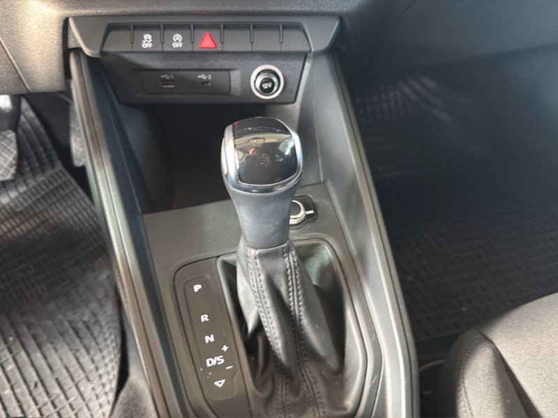 Audi A1 Sportback usata a Napoli (14)