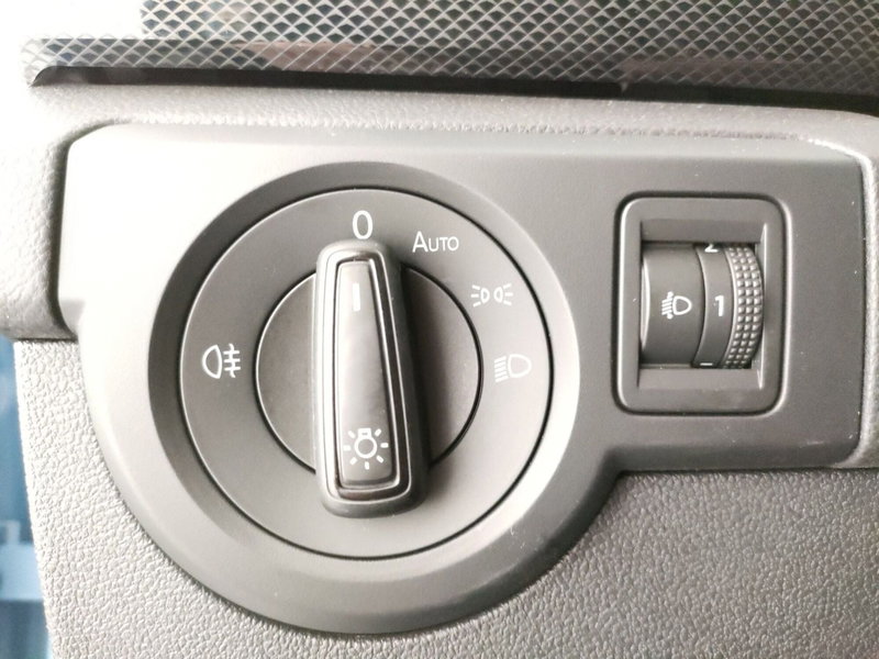 Volkswagen T-Cross usata a Napoli (17)