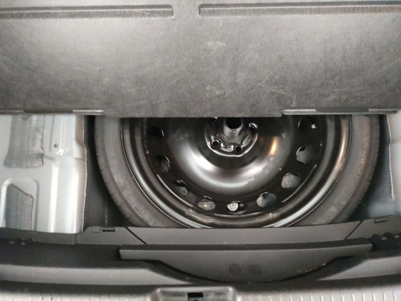 Volkswagen T-Cross usata a Napoli (19)