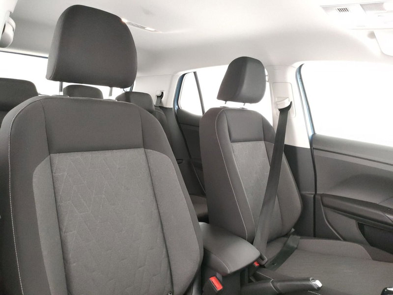 Volkswagen T-Cross usata a Napoli (8)