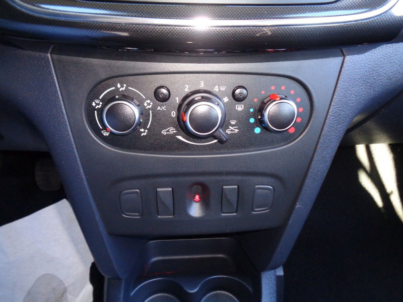 Dacia Sandero usata a Belluno (14)