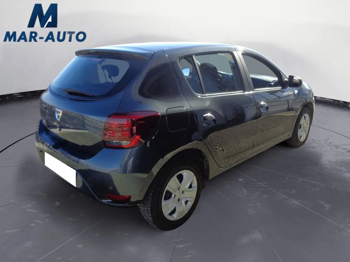 Dacia Sandero usata a Belluno (3)