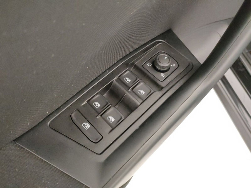 Volkswagen T-Roc usata a Napoli (16)