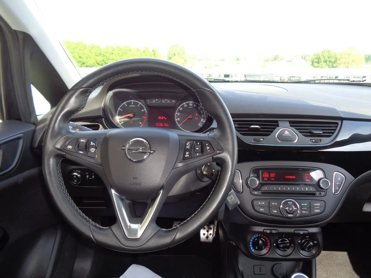 Opel Corsa usata a Belluno (12)