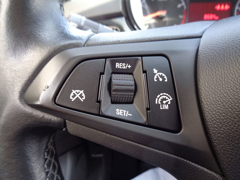 Opel Corsa usata a Belluno (18)