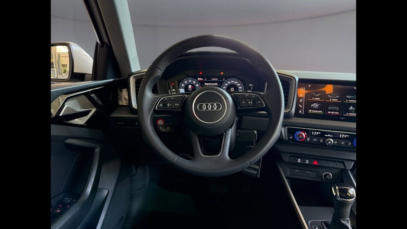 Audi A1 allstreet usata a Palermo (11)