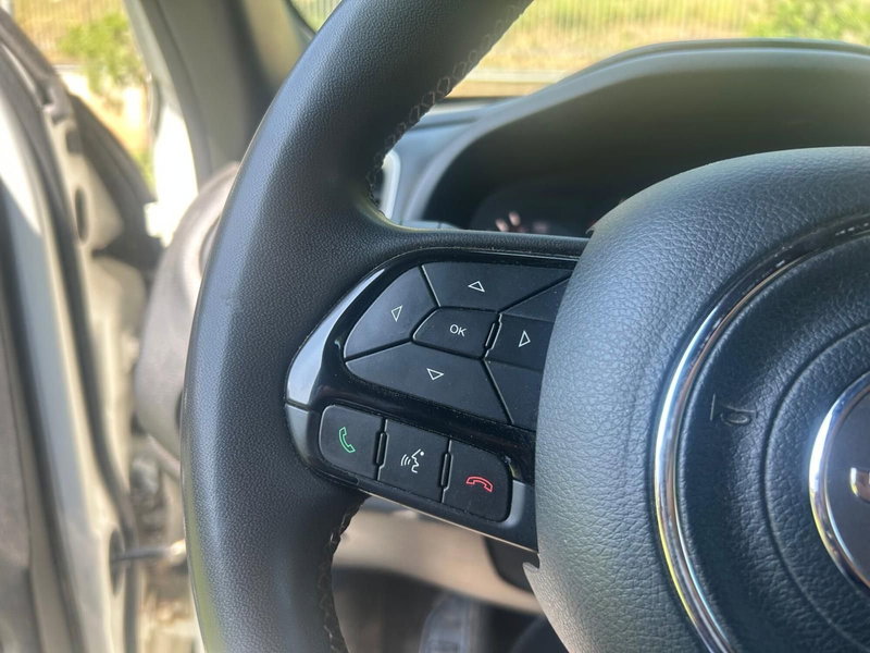 Jeep Renegade usata a Salerno (17)