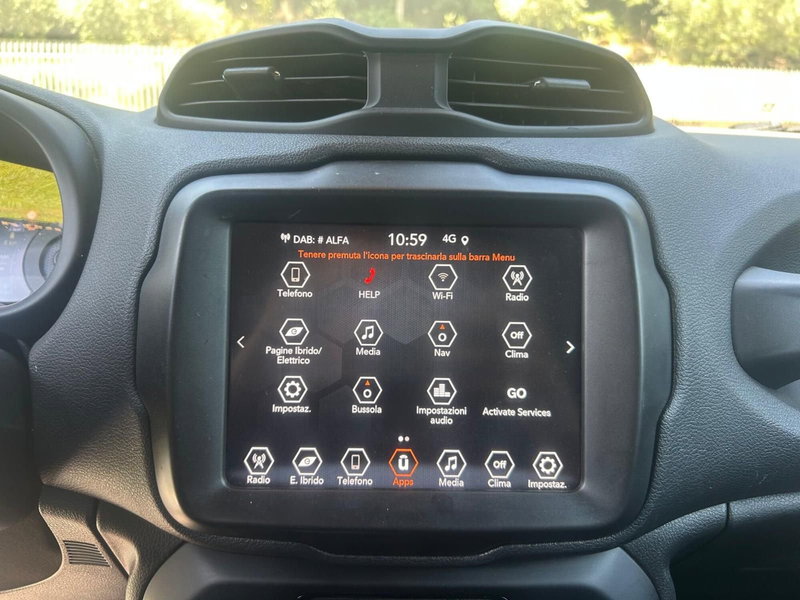 Jeep Renegade usata a Salerno (19)