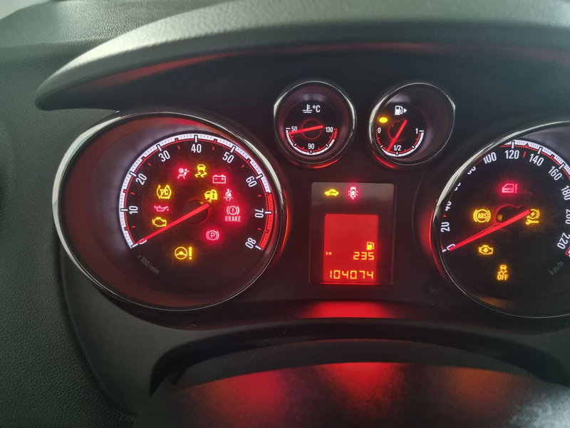 Opel Meriva usata a Cremona (10)