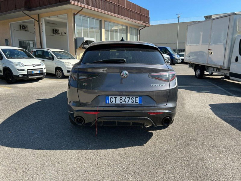 Alfa Romeo Stelvio usata a Salerno (12)