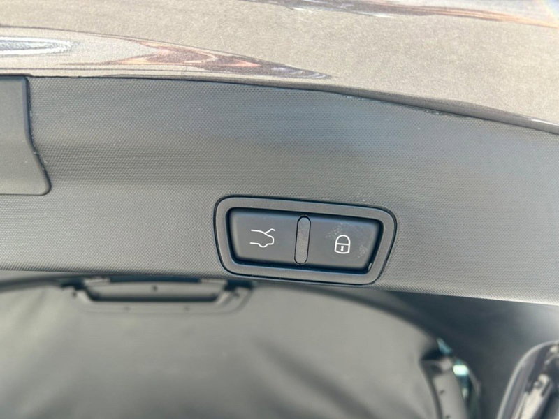 Alfa Romeo Stelvio usata a Salerno (14)