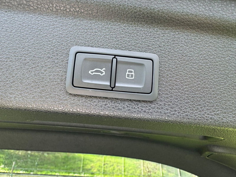 Audi RS Q3 Sportback usata a Salerno (14)