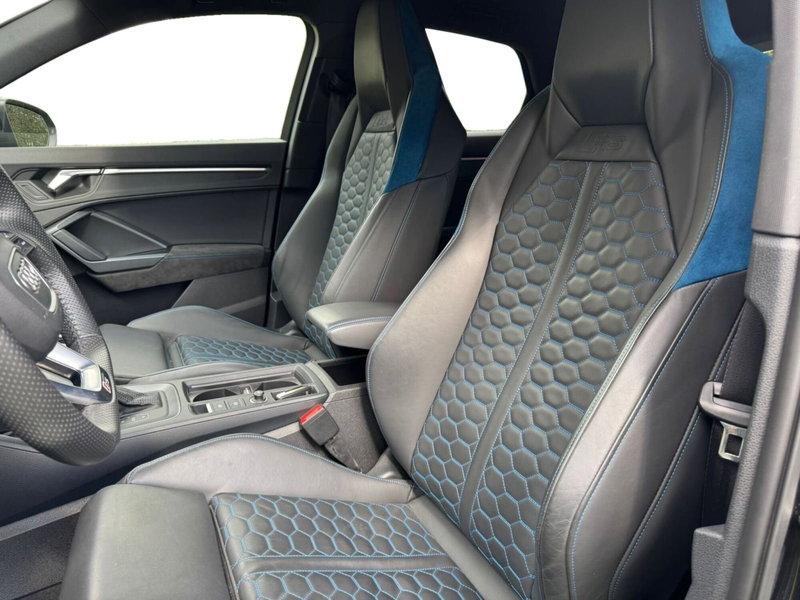 Audi RS Q3 Sportback usata a Salerno (6)