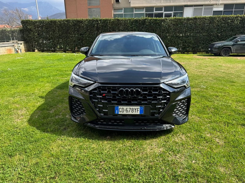 Audi RS Q3 Sportback usata a Salerno (9)