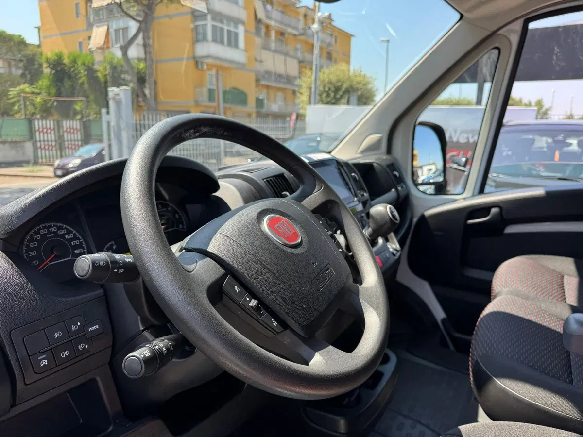 Fiat Ducato Furgone usata a Salerno (12)