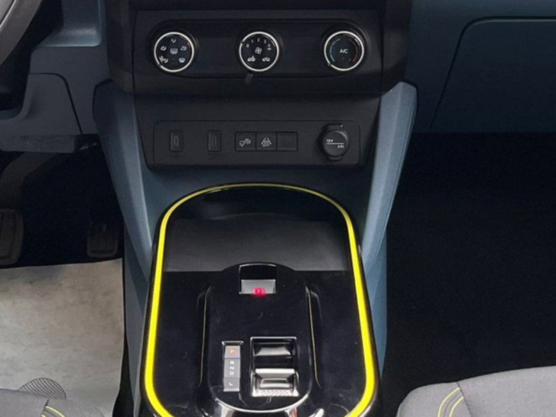 Fiat Grande Panda nuova a Salerno (16)